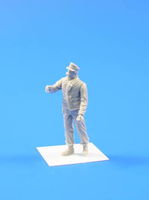 Wehrmacht soldier resting and smoking pipe (1 fig) 1/35